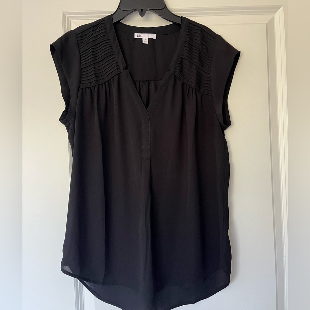 DR2 Black Classic Blouse!